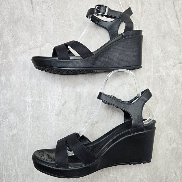 Crocs Ankle Strap Wedge Sandal 9 Black Open Toe Strappy Retro Comfort Platform - Picture 6 of 11